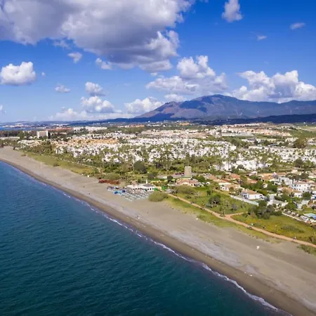 Luxurious Just 200m From The Beach! Estepona